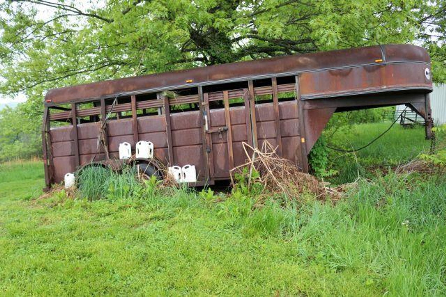 Image for HILTON FAMILY AUCTION