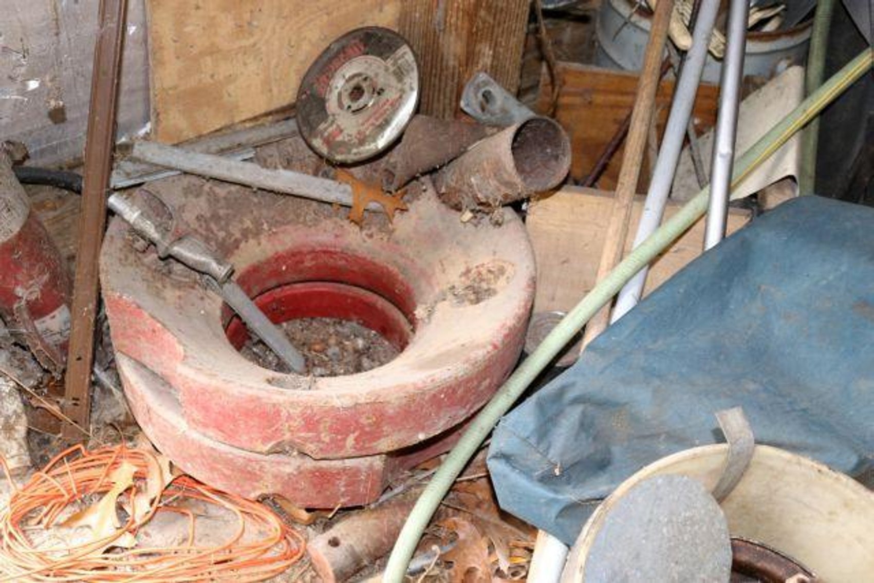 Image for HILTON FAMILY AUCTION