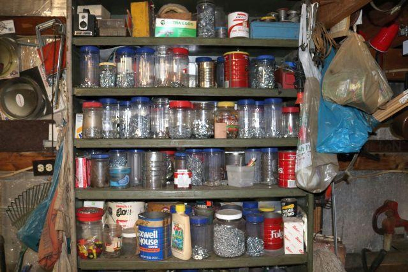 Image for HILTON FAMILY AUCTION