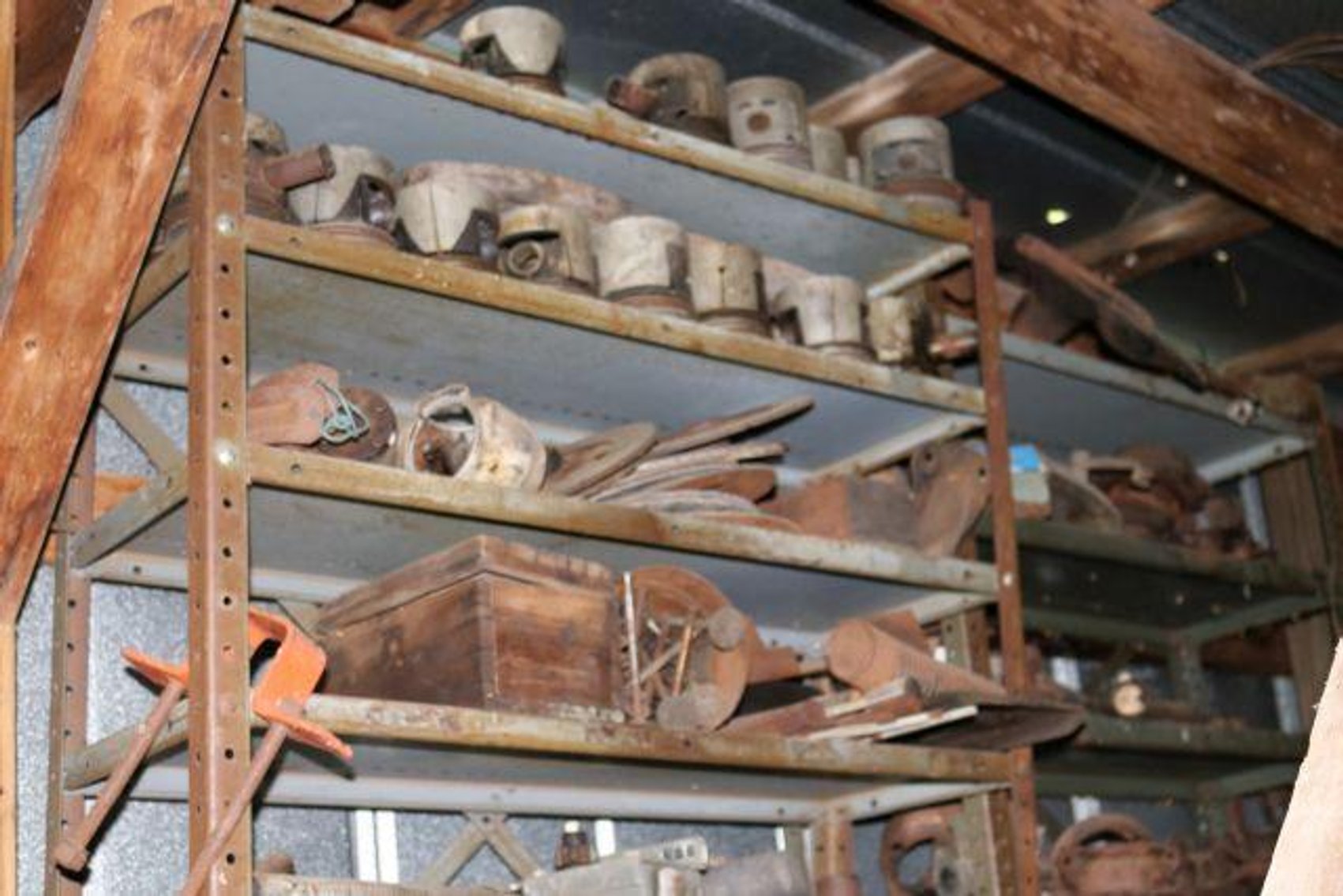 Image for HILTON FAMILY AUCTION