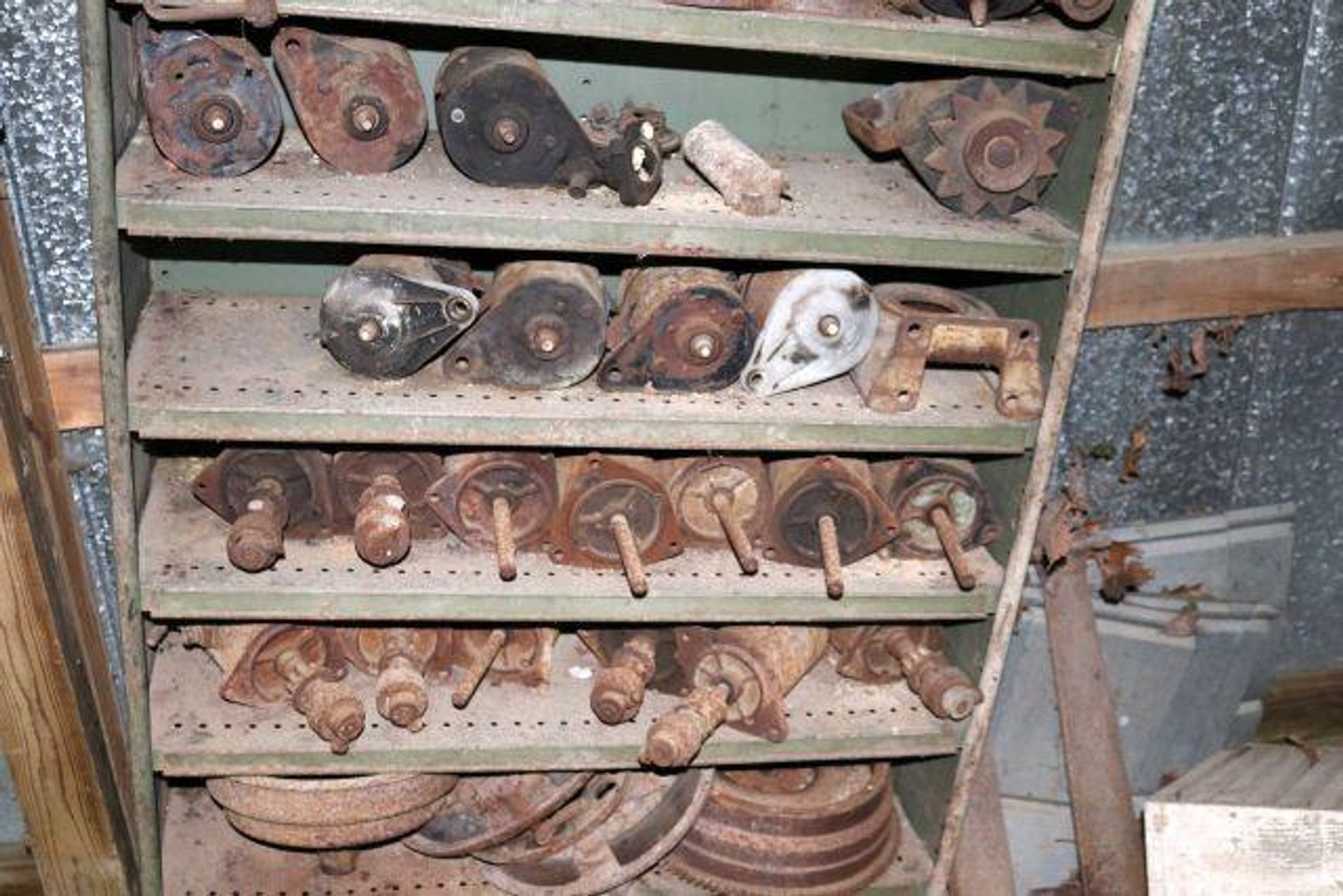 Image for HILTON FAMILY AUCTION