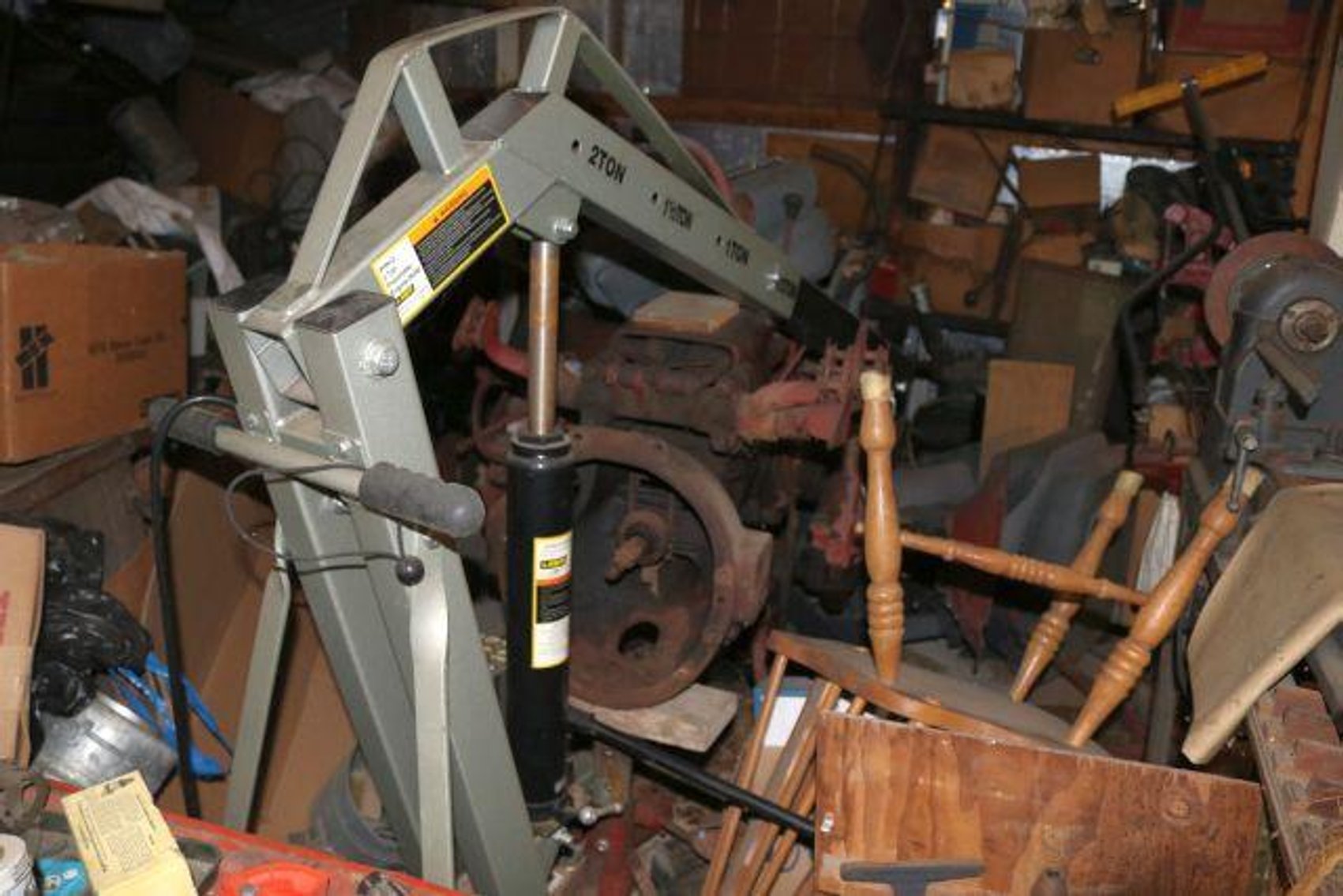 Image for HILTON FAMILY AUCTION