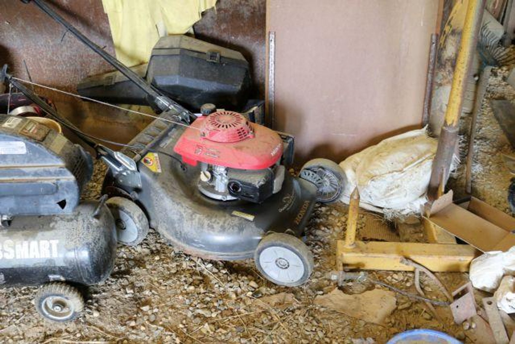 Image for HILTON FAMILY AUCTION