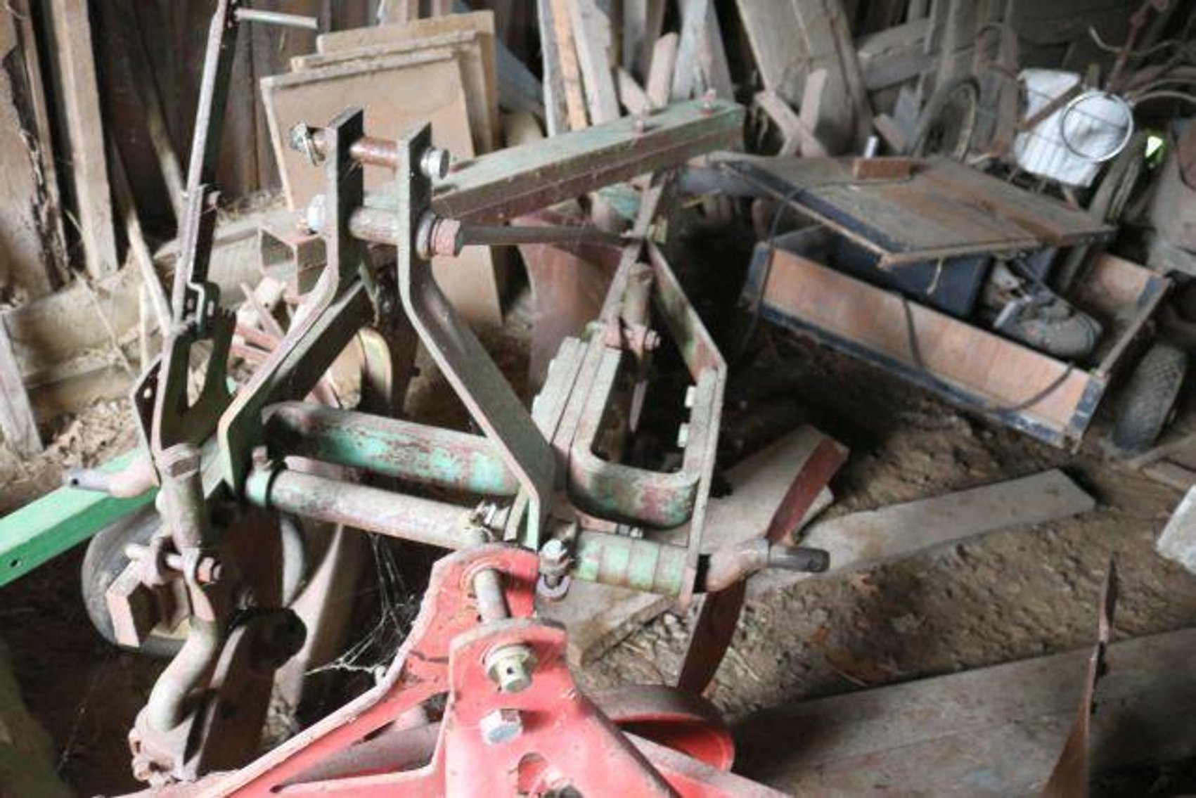 Image for HILTON FAMILY AUCTION