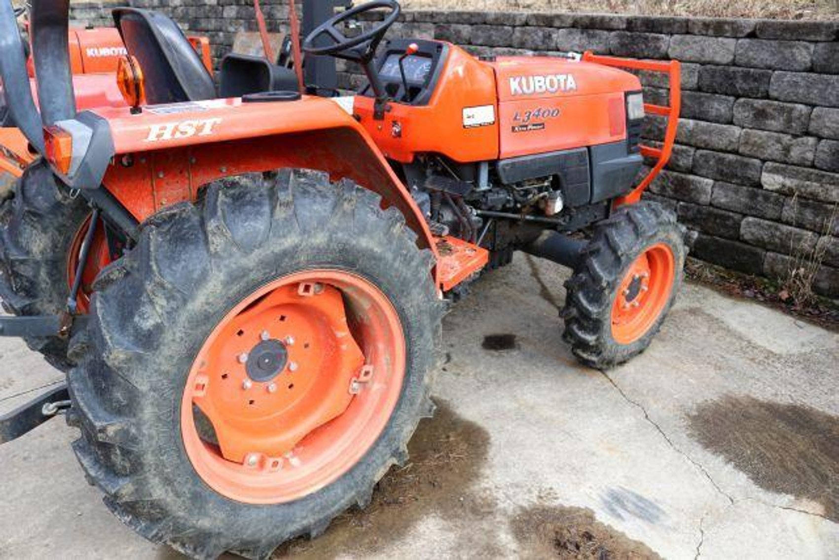 Image for TRACTORS-IMPLEMENTS-FIREARMS-KNIVES-FURNITURE-MUCH MORE!