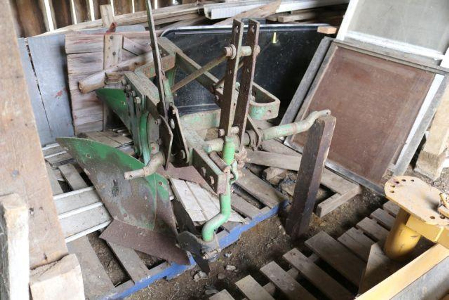 Image for TRACTORS-TRUCK-CAR-IMPLEMENTS