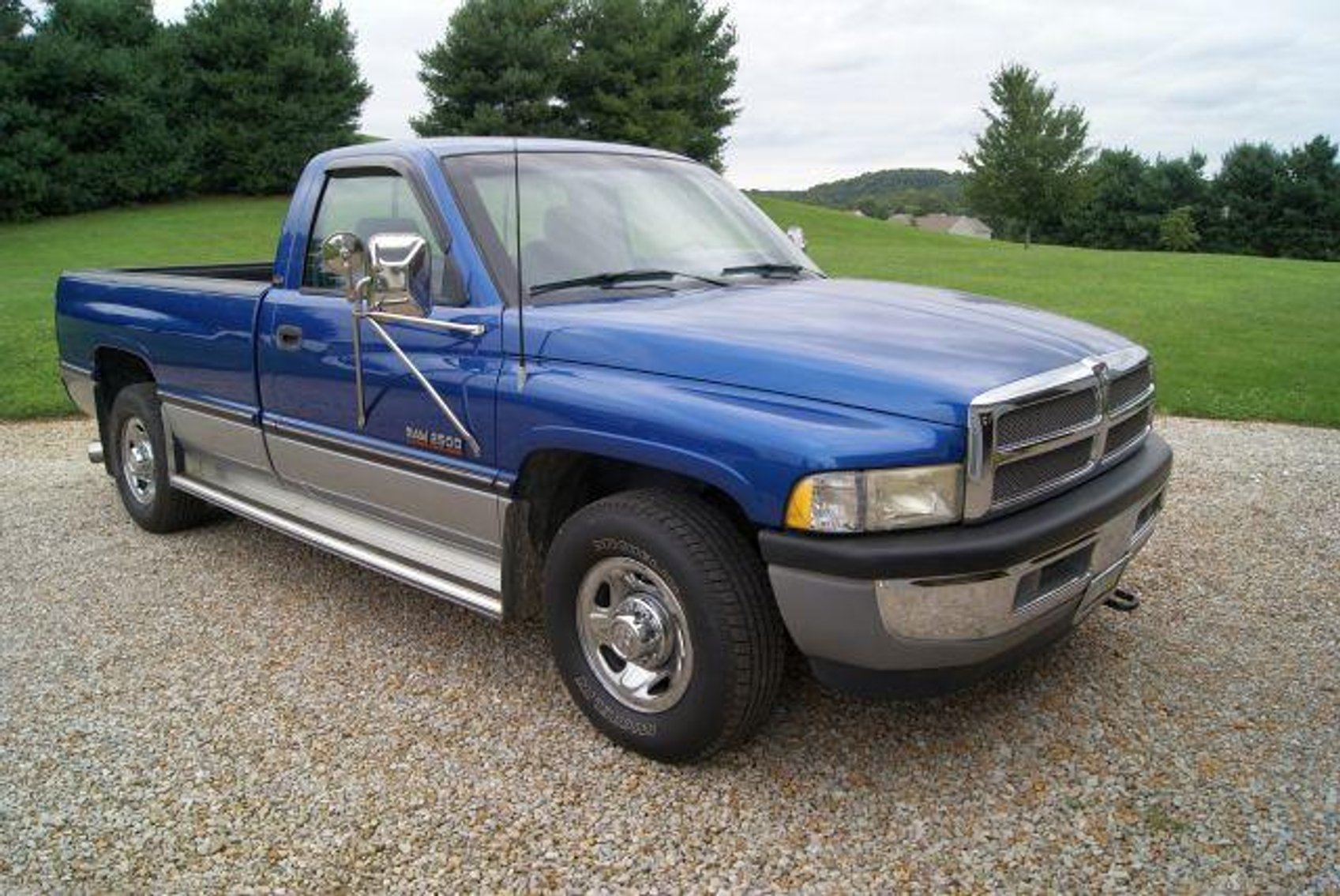 Image for ANTIQUE TRACTORS-TRUCK-MONACO 500