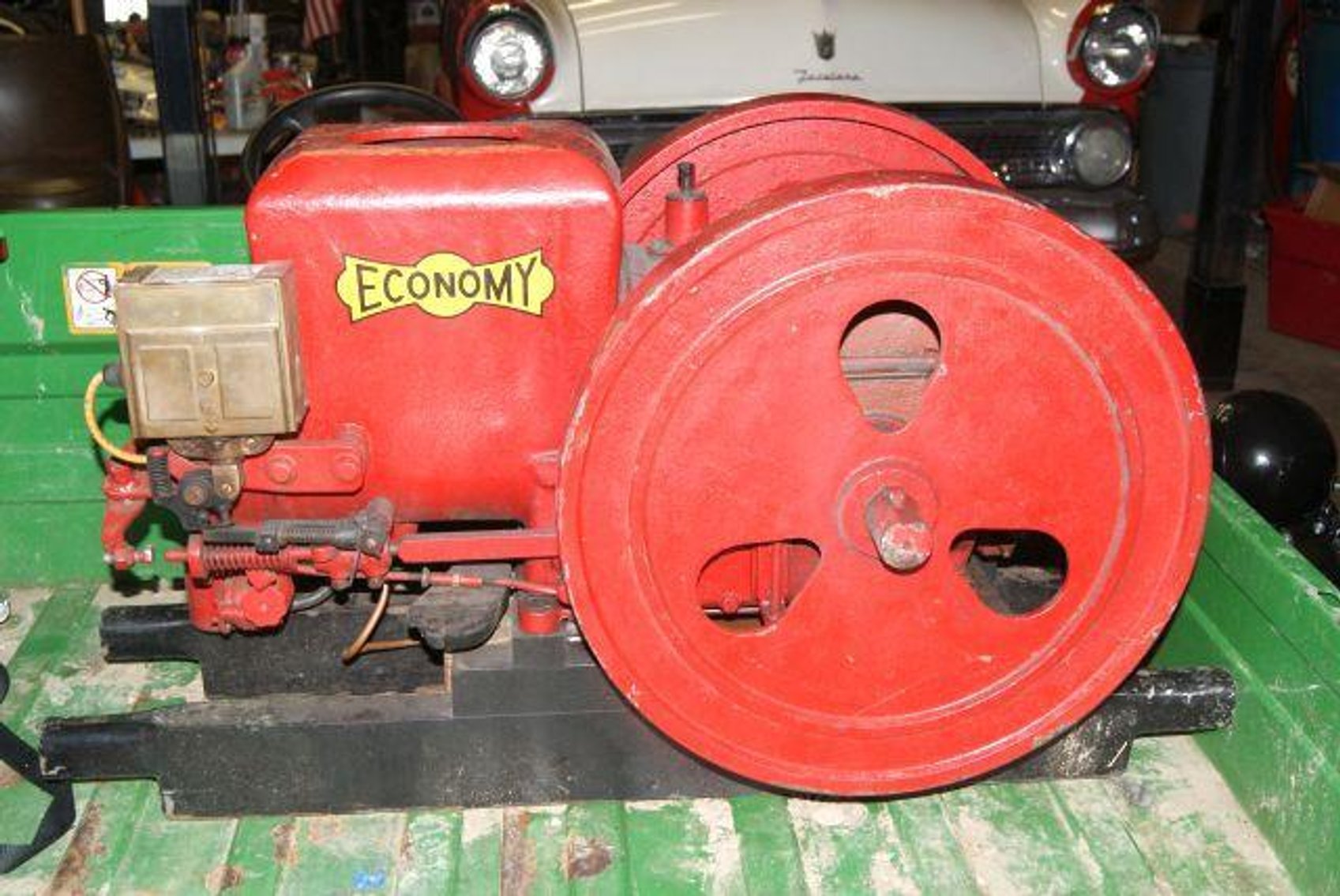 Image for ANTIQUE TRACTORS-TRUCK-MONACO 500