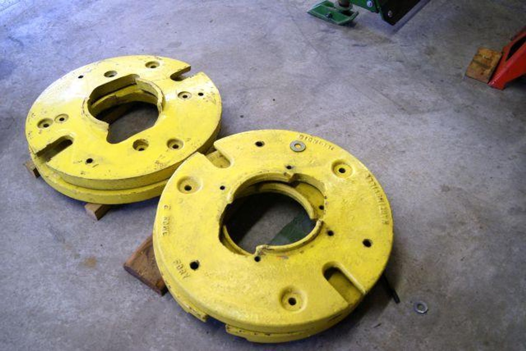 Image for ANTIQUE TRACTORS-TRUCK-MONACO 500