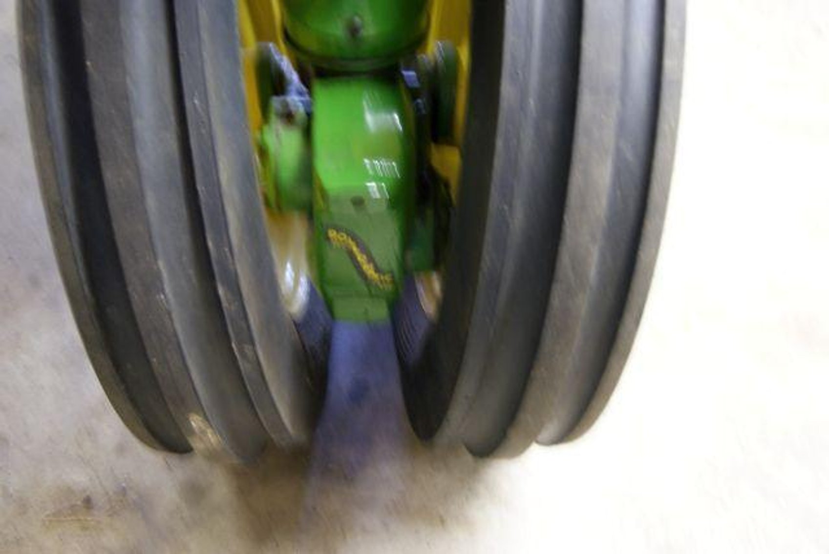 Image for ANTIQUE TRACTORS-TRUCK-MONACO 500