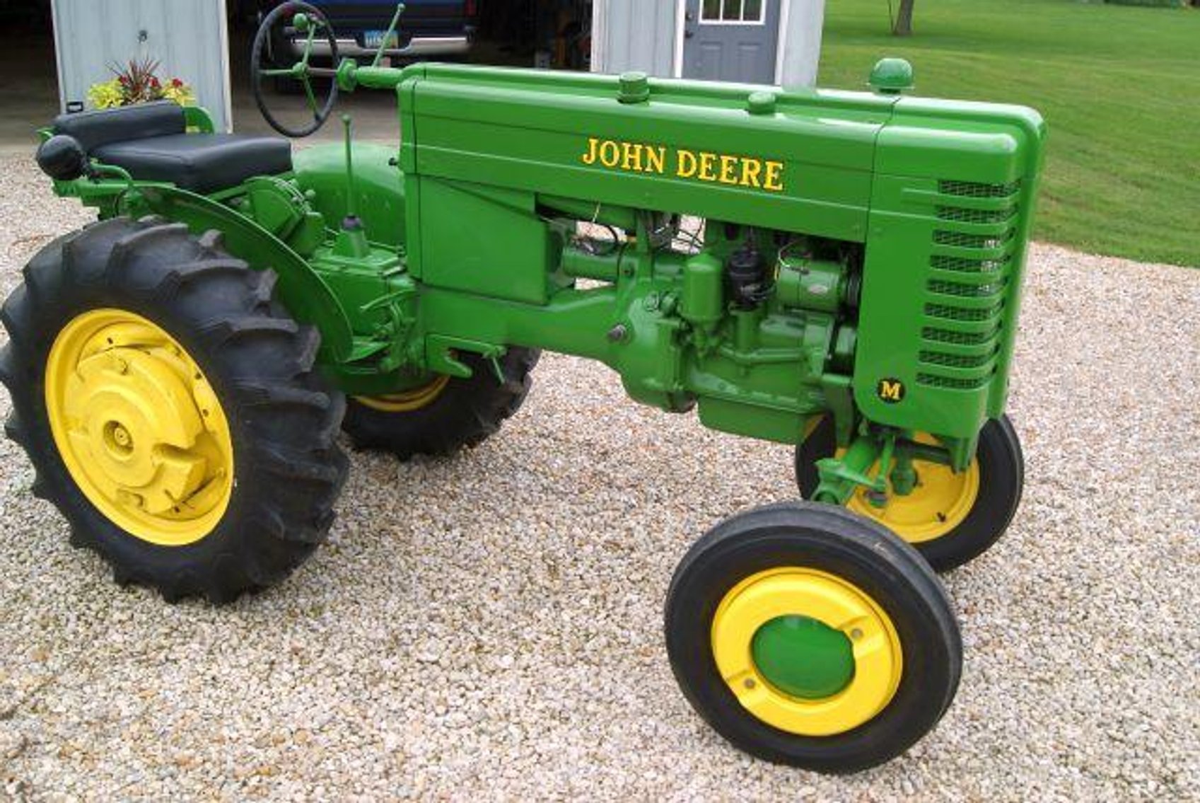 Image for ANTIQUE TRACTORS-TRUCK-MONACO 500