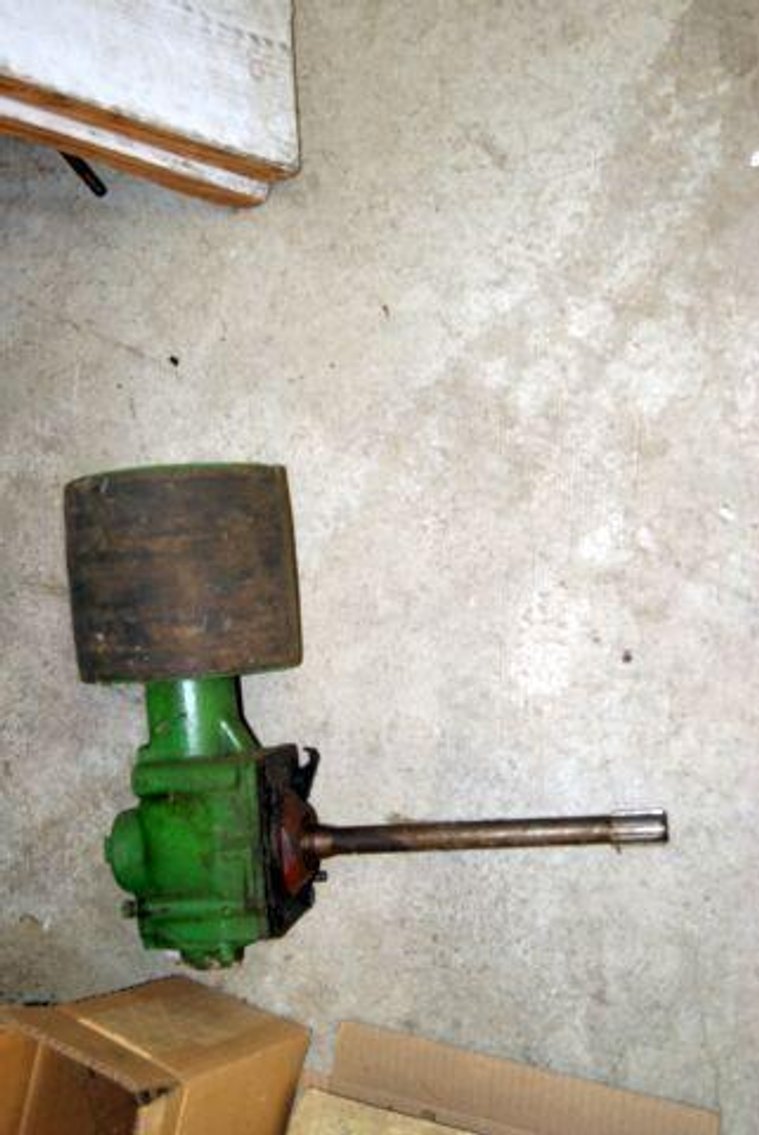 Image for ANTIQUE TRACTORS-TRUCK-MONACO 500