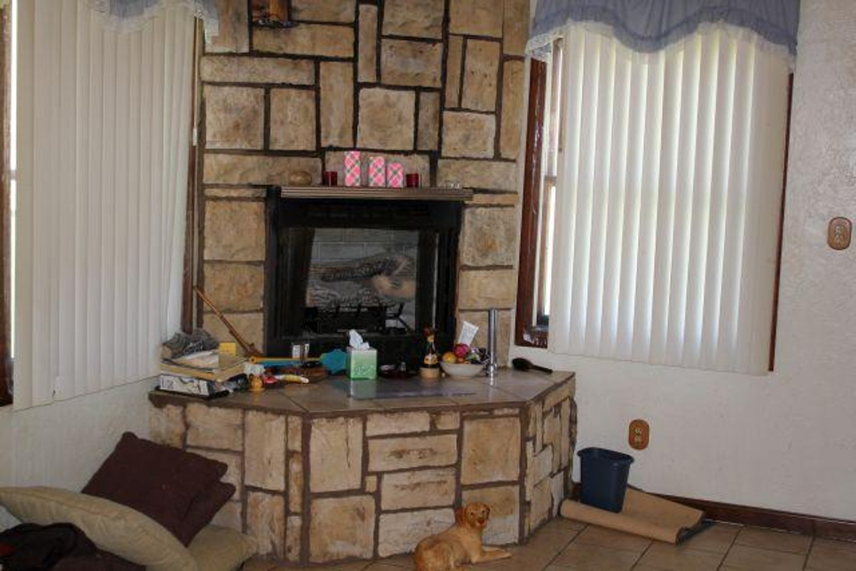 Image for BAYLESS REAL ESTATE AUCTION