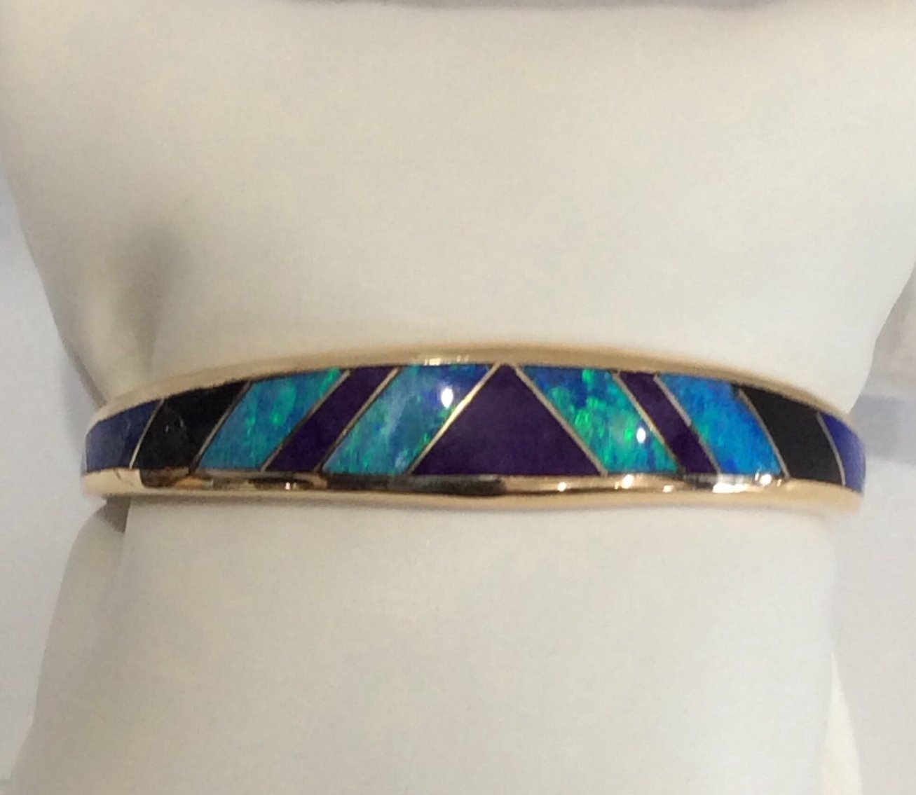 Image for Jewelry November 2022