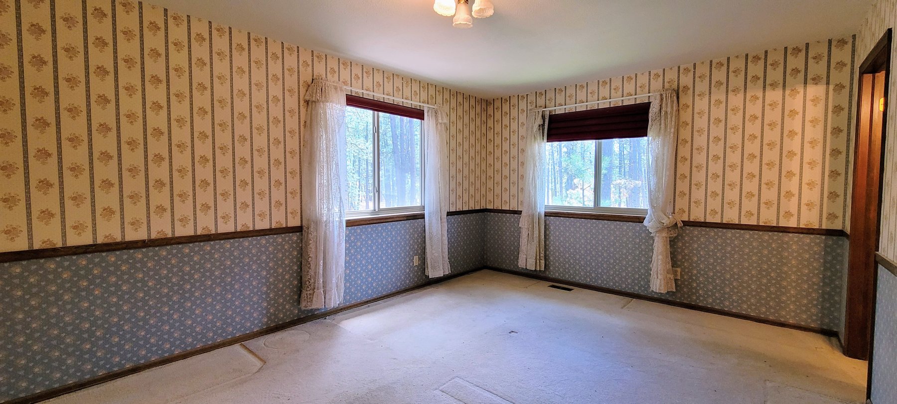 Image for SOLD Arrowwood Real Estate Auction