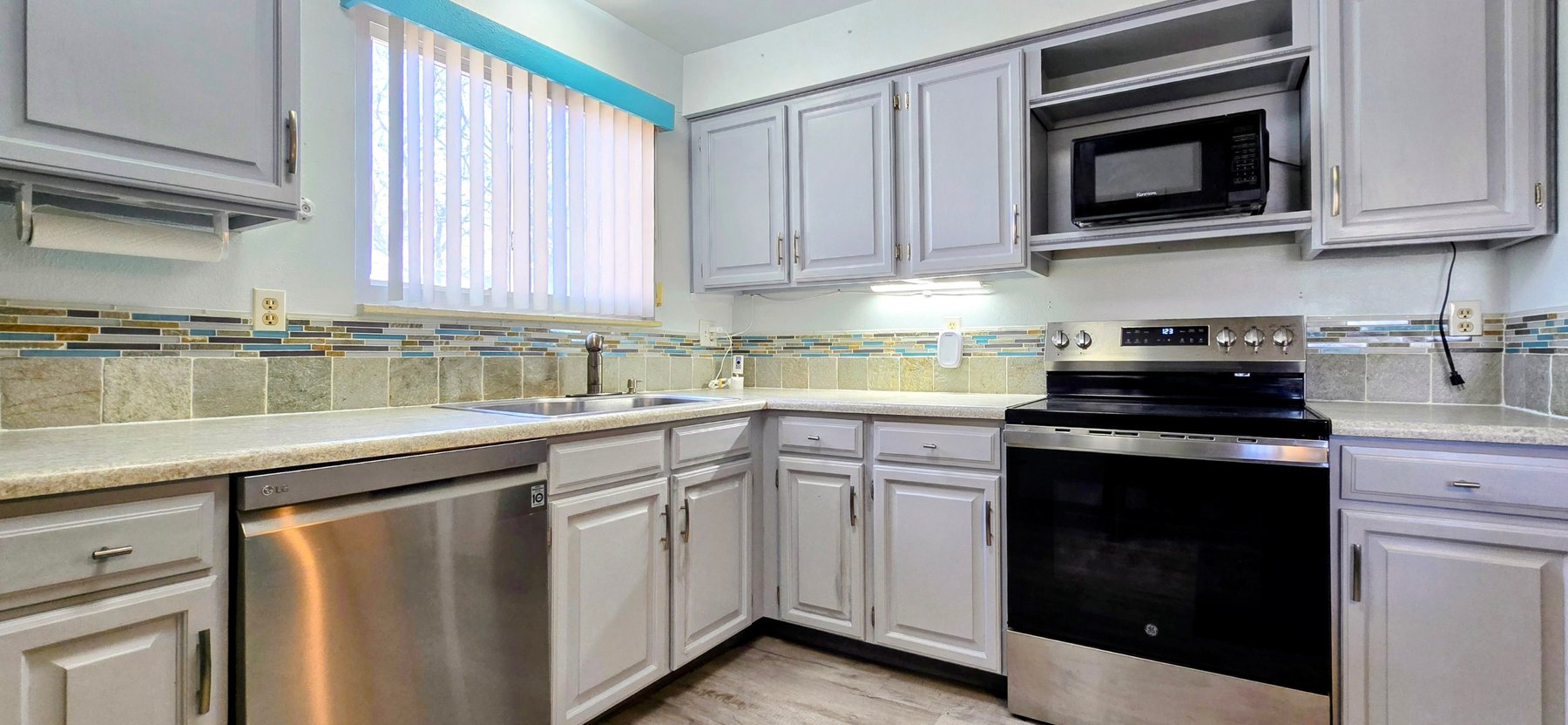 Image for Real Estate - 75th Place