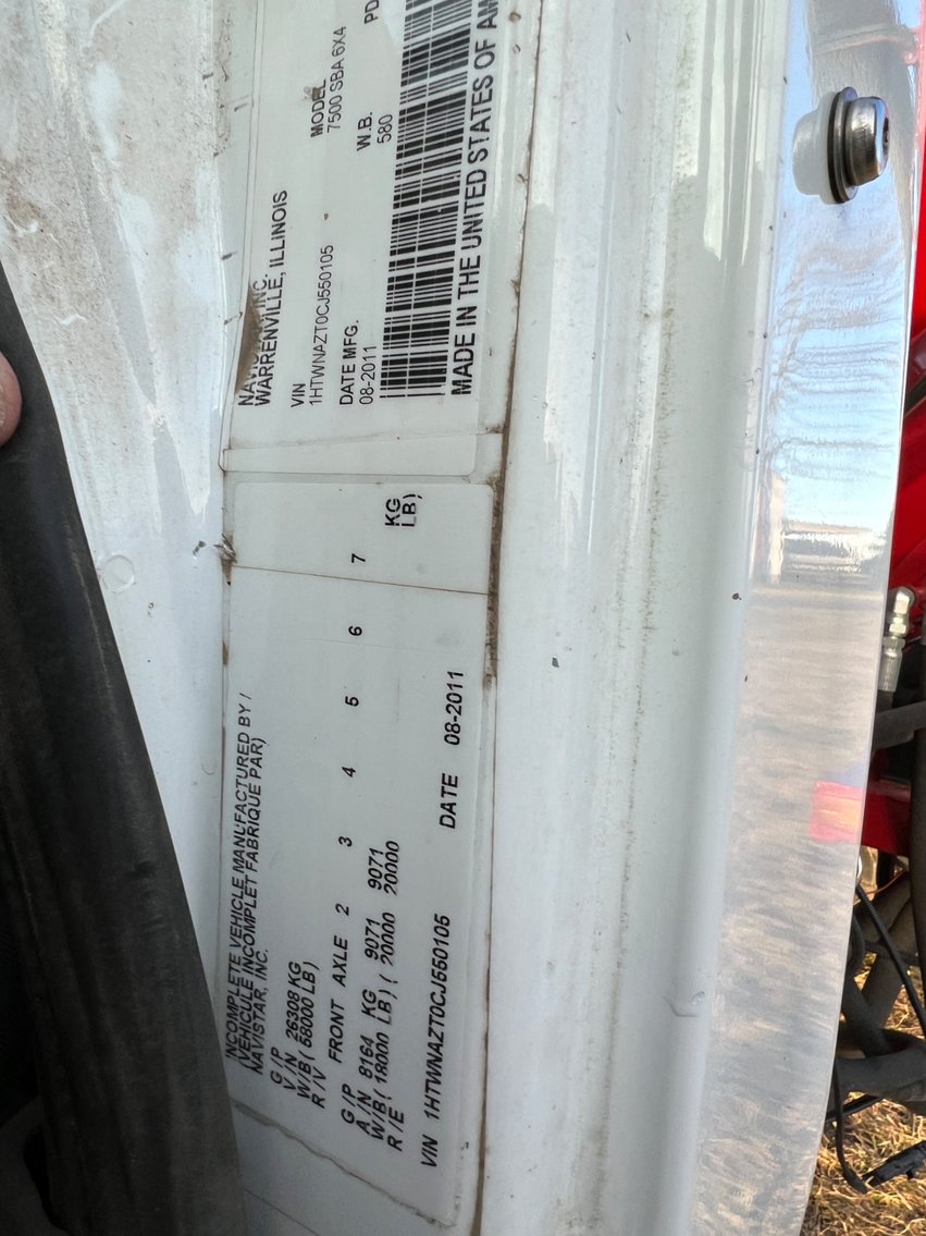 Image for 2012 International WorkStar 7500 Truck with Salford BBI Endurance Spreader Body