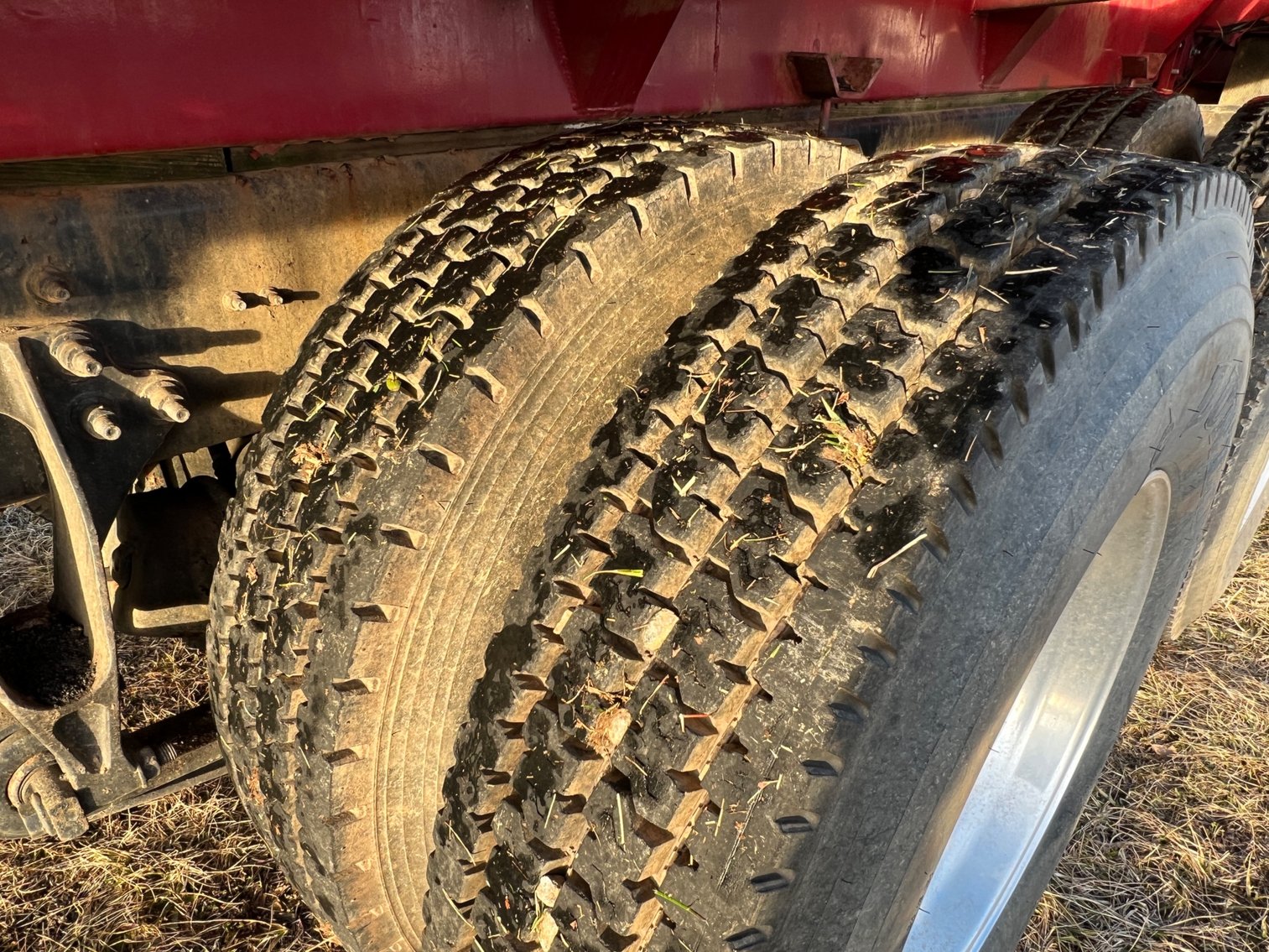 Image for 2012 International WorkStar 7500 Truck with Salford BBI Endurance Spreader Body