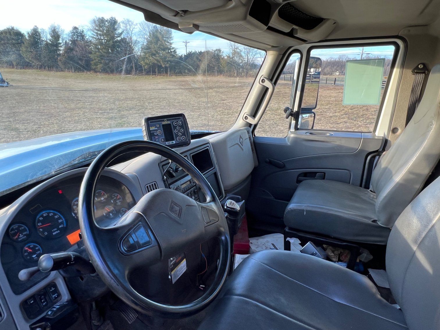 Image for 2012 International WorkStar 7500 Truck with Salford BBI Endurance Spreader Body