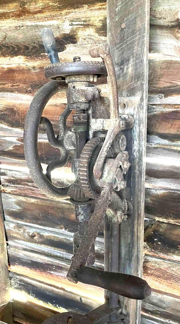 Image for KC and Jen Bohrer Downsizing Auction