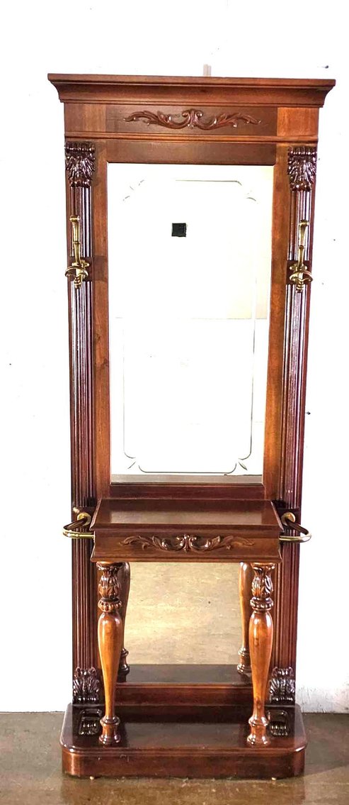 Image for Downsizing/Moving Online Auction For Vicky Dillion