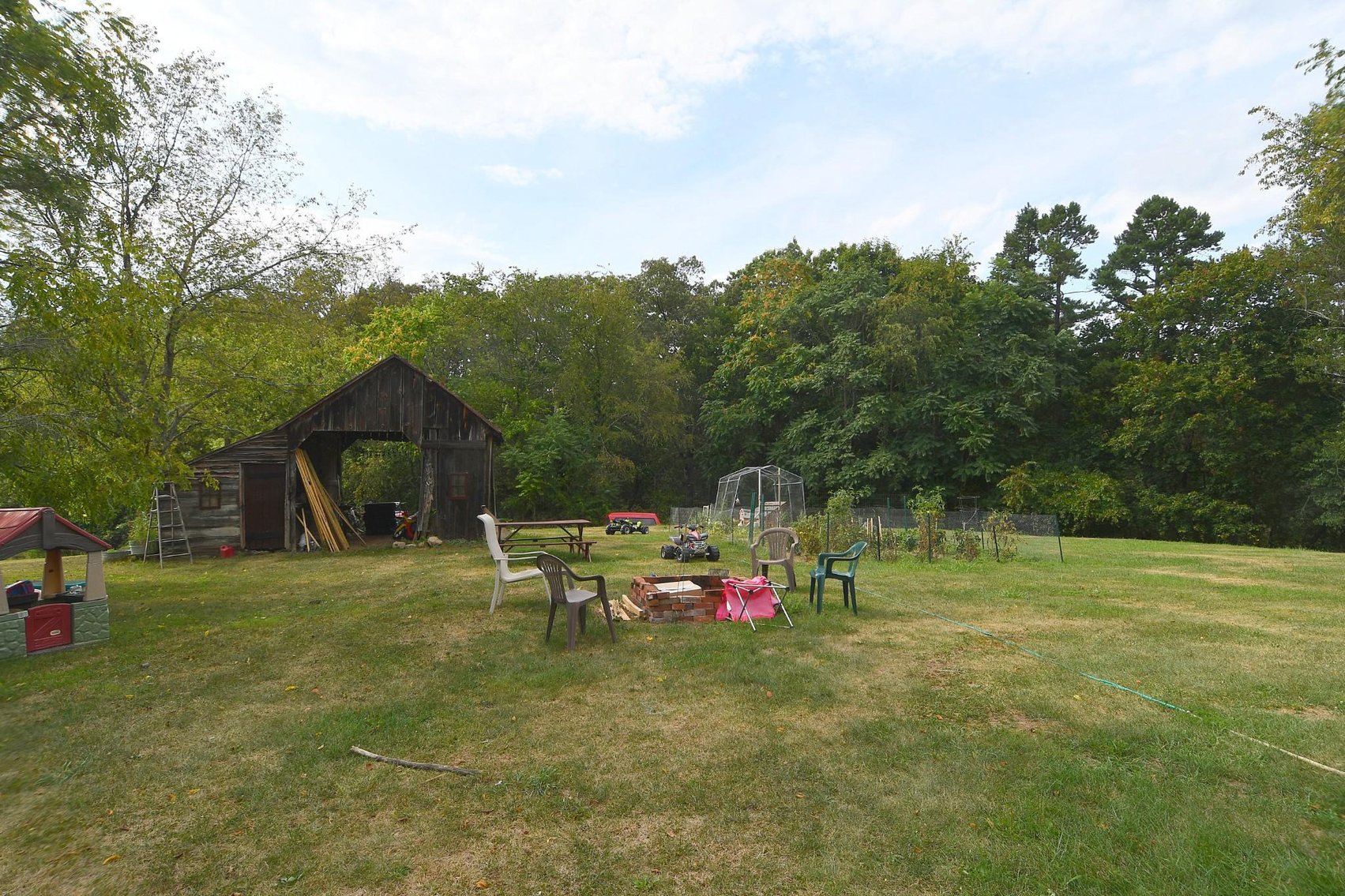 Image for Farm House Online Reserve Auction