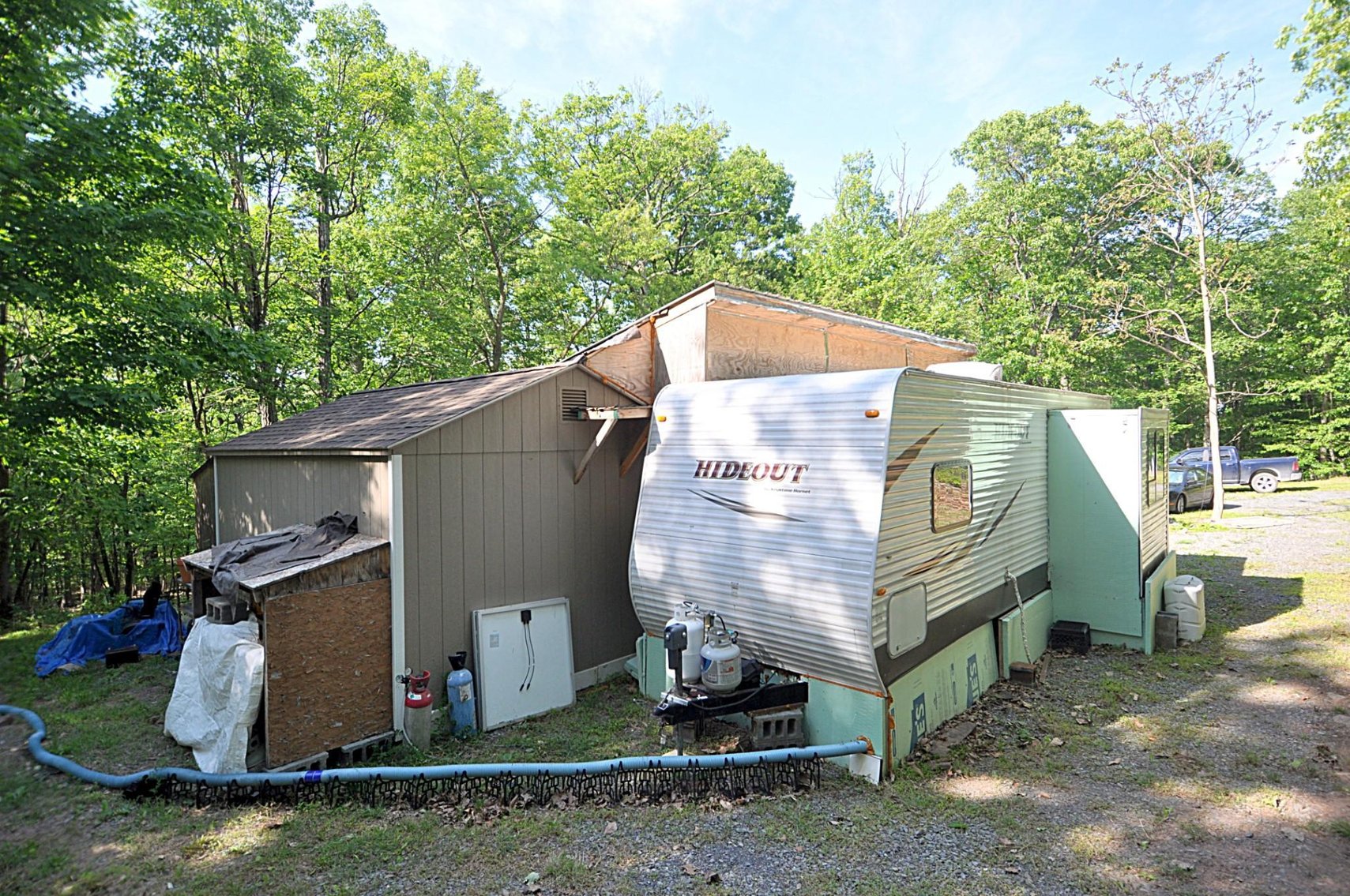 Image for Online Only Reserve Auction!  Land/Camper/Ford Windstar!