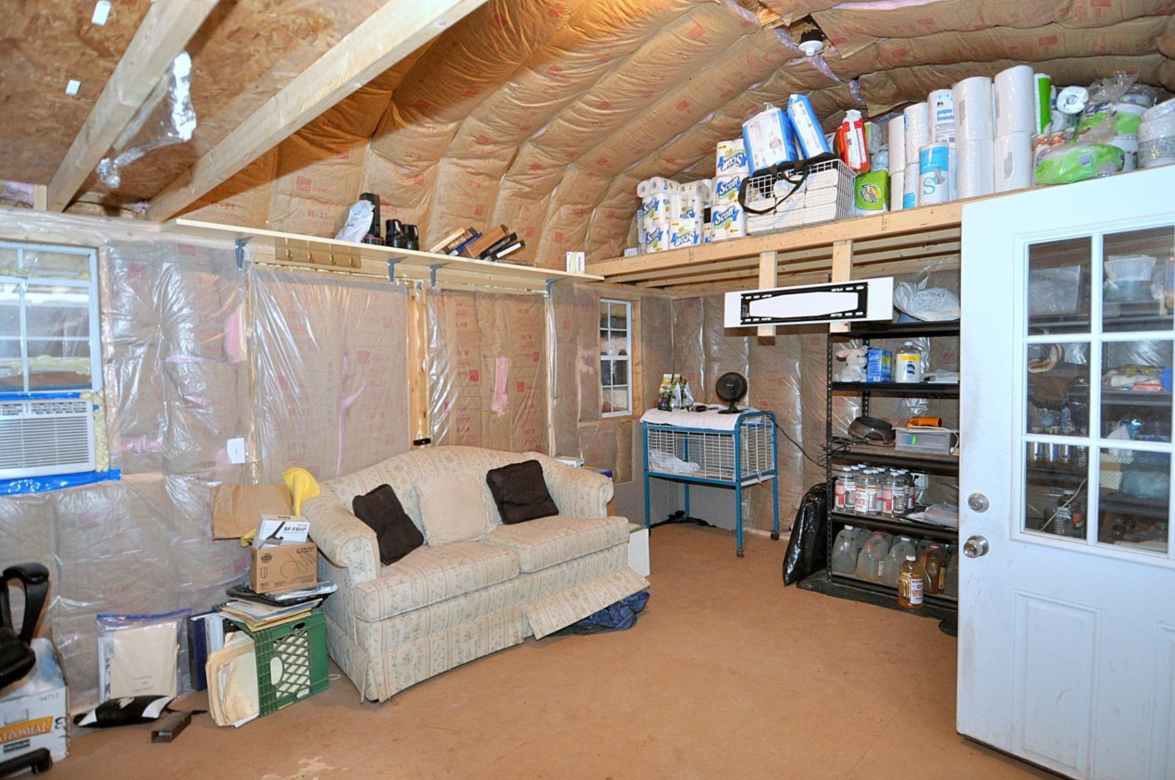 Image for Online Only Reserve Auction!  Land/Camper/Ford Windstar!