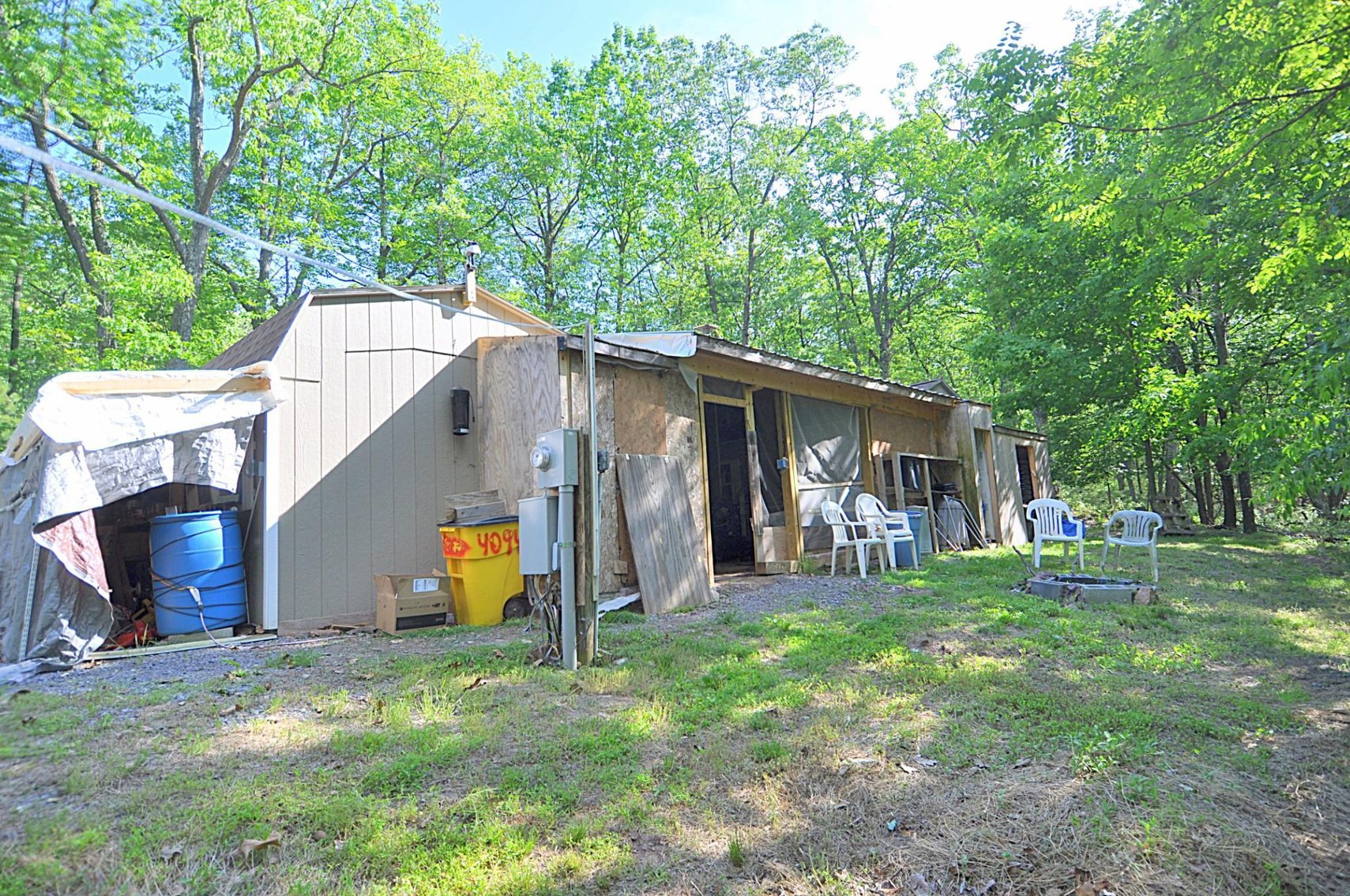 Image for Online Only Reserve Auction!  Land/Camper/Ford Windstar!