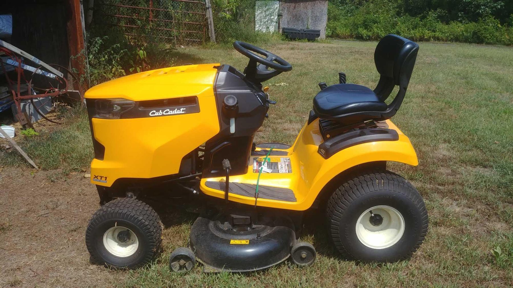 Image for Online Downsizing Auction For Alice Umphrey