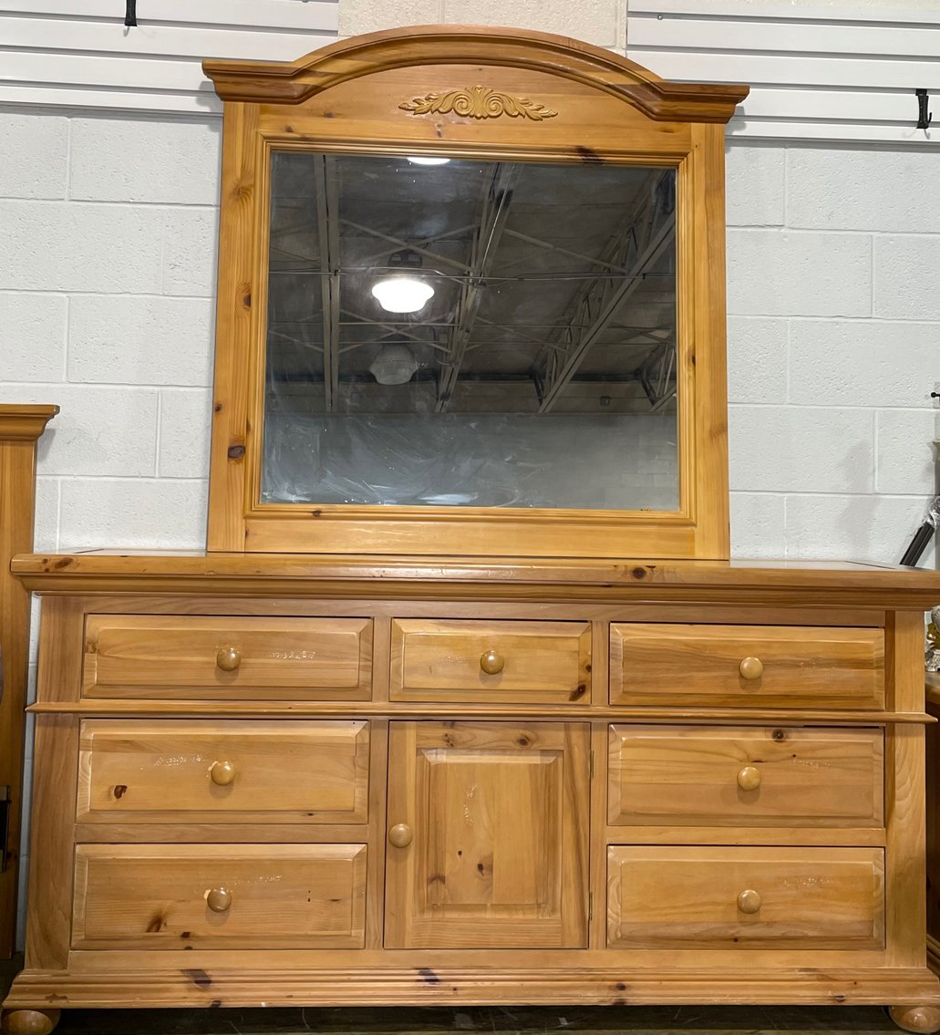 Image for CONTENTS OF NICE HOME~OVER 500 ITEMS