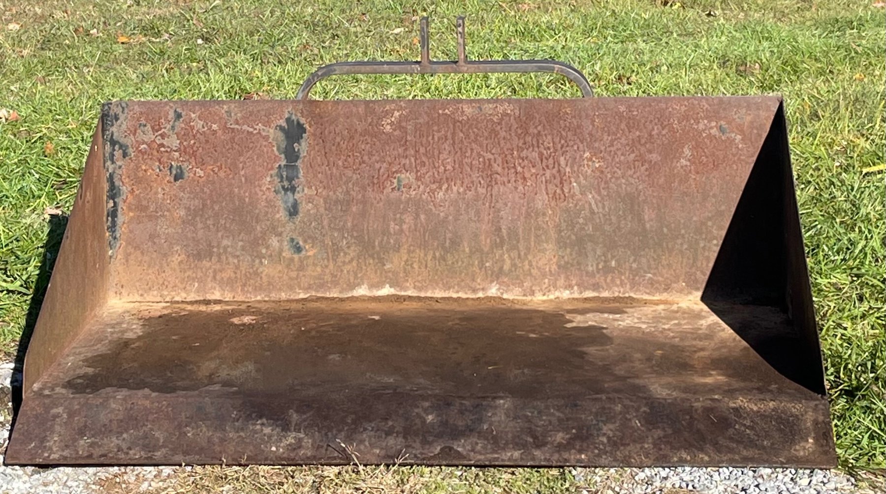 Image for ONLINE DOWNSIZING AUCTION FOR TESS SEVILLE AND THE LATE LARRY SEVILLE