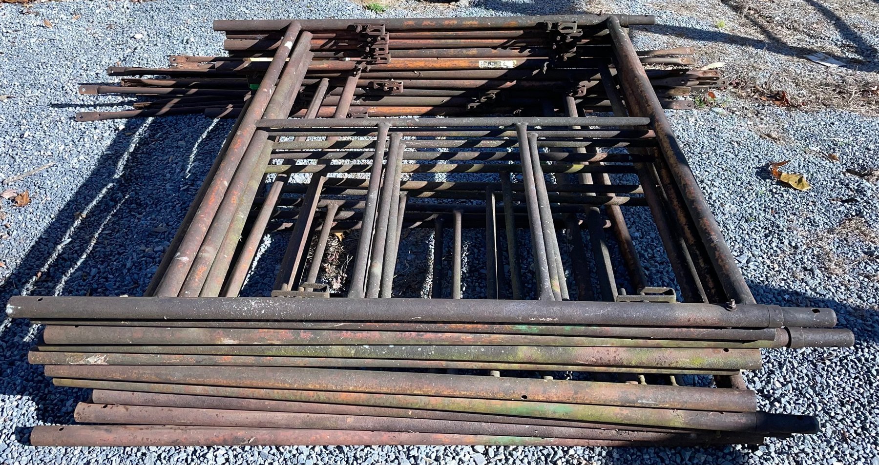 Image for ONLINE DOWNSIZING AUCTION FOR TESS SEVILLE AND THE LATE LARRY SEVILLE