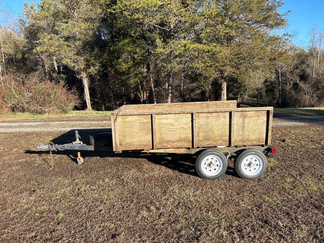 Image for Camper Tractor Downsizer Auction