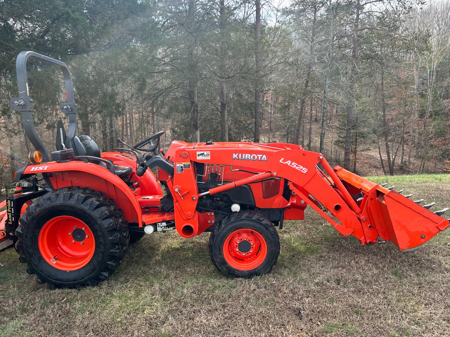 Camper Tractor Downsizer Auction