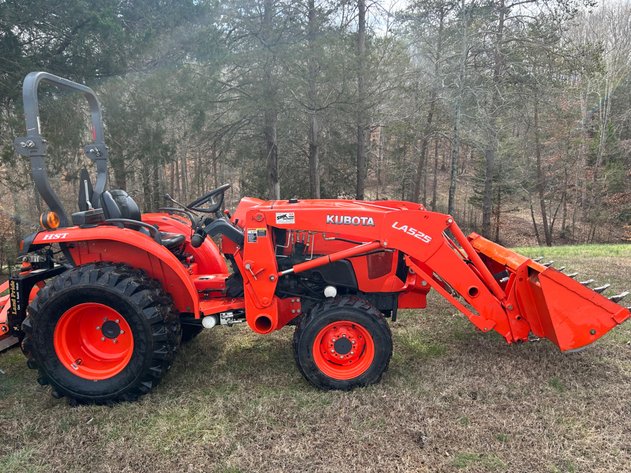 Image for Camper Tractor Downsizer Auction