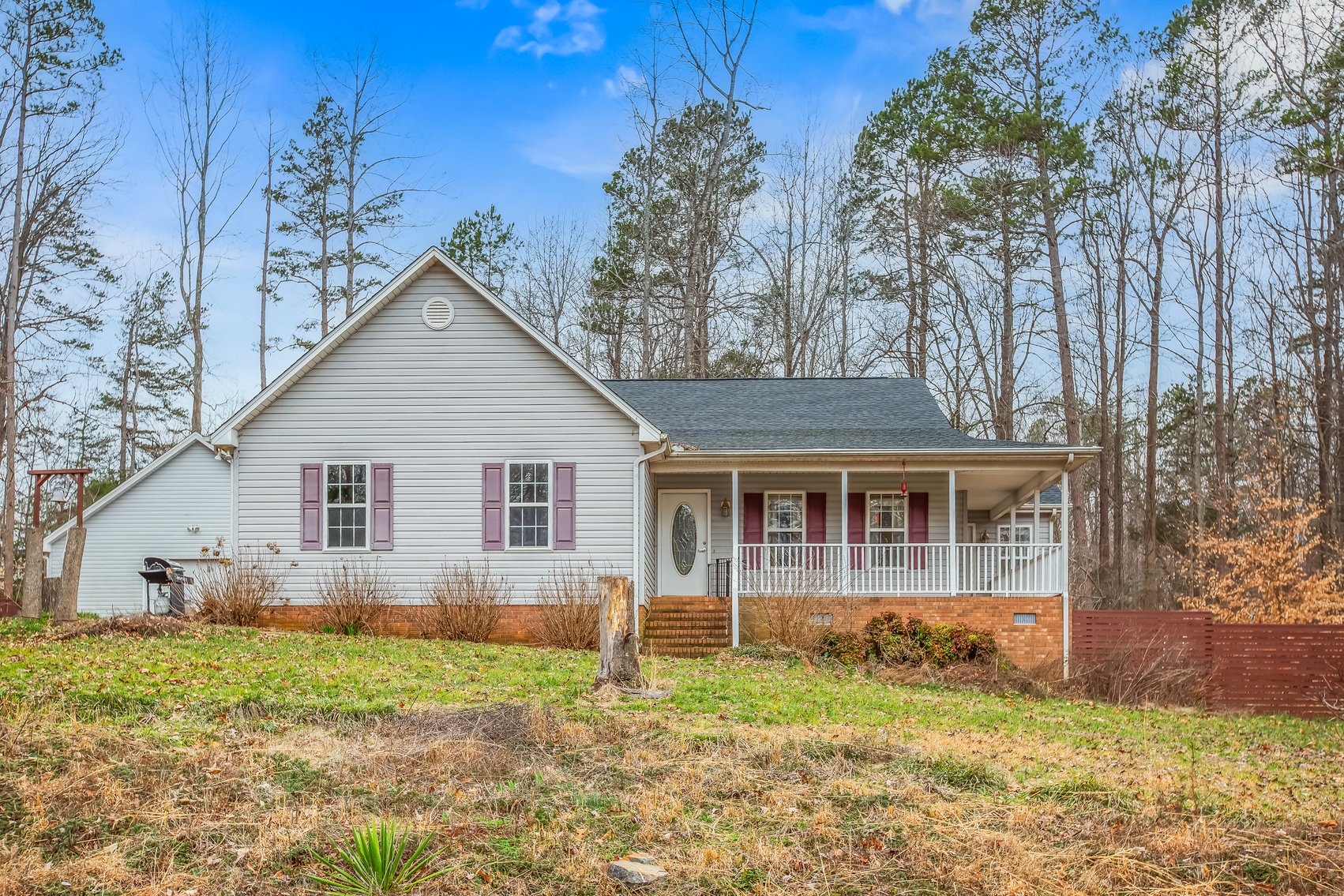 Charming Pleasant Garden Home on Spacious Lot with Large Shop