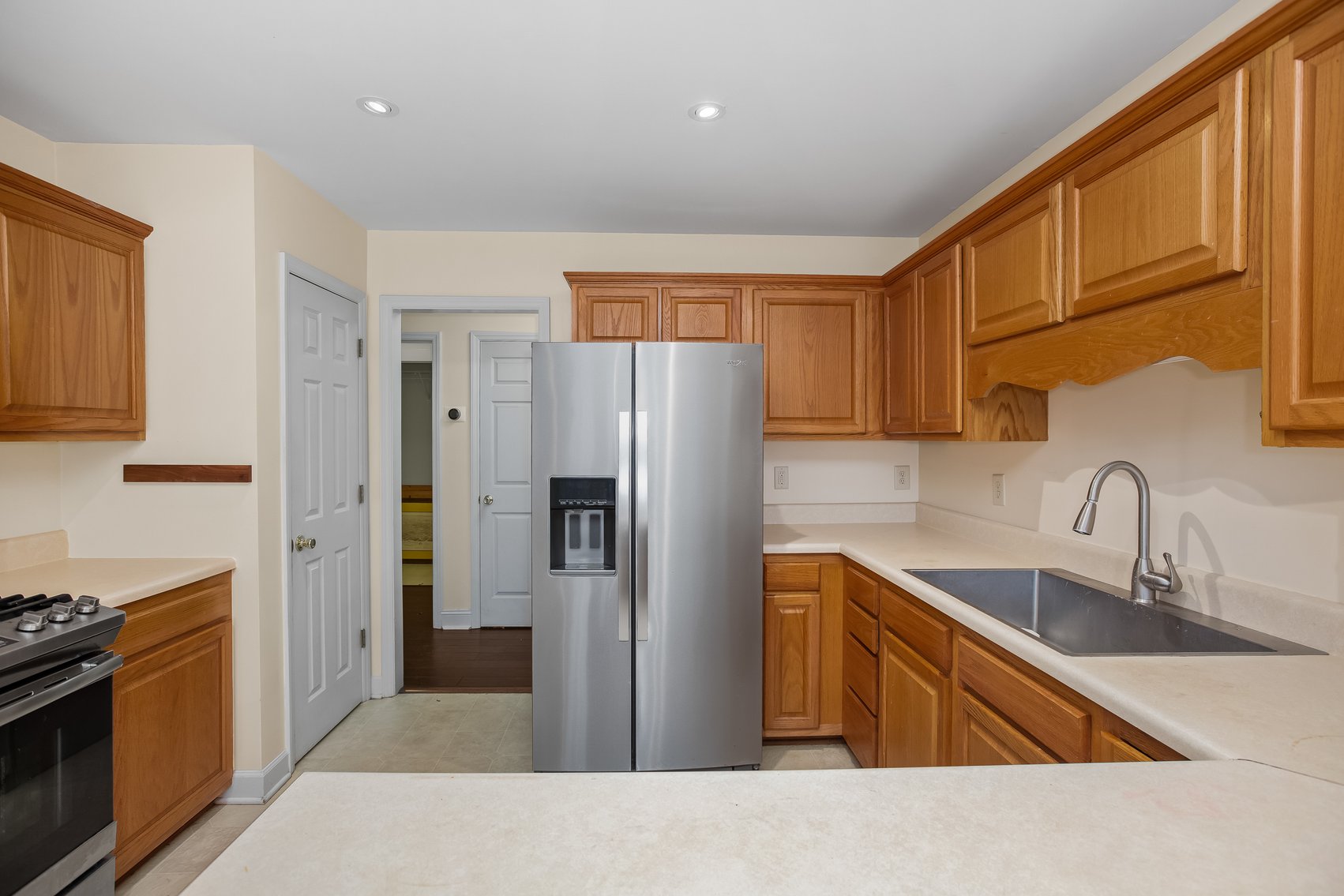 Charming Pleasant Garden Home on Spacious Lot with Large Shop