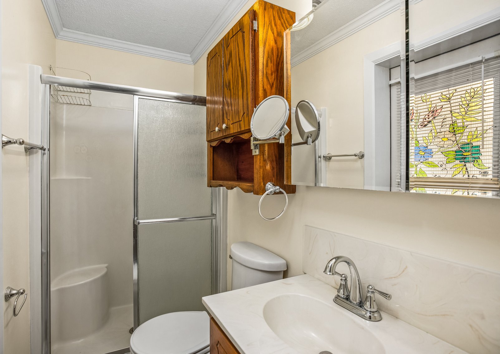 Advance Brick Rancher Auction