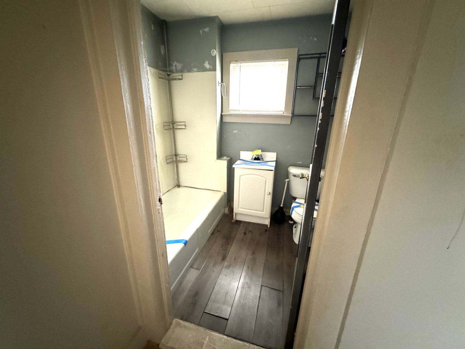 Hickory Home Auction