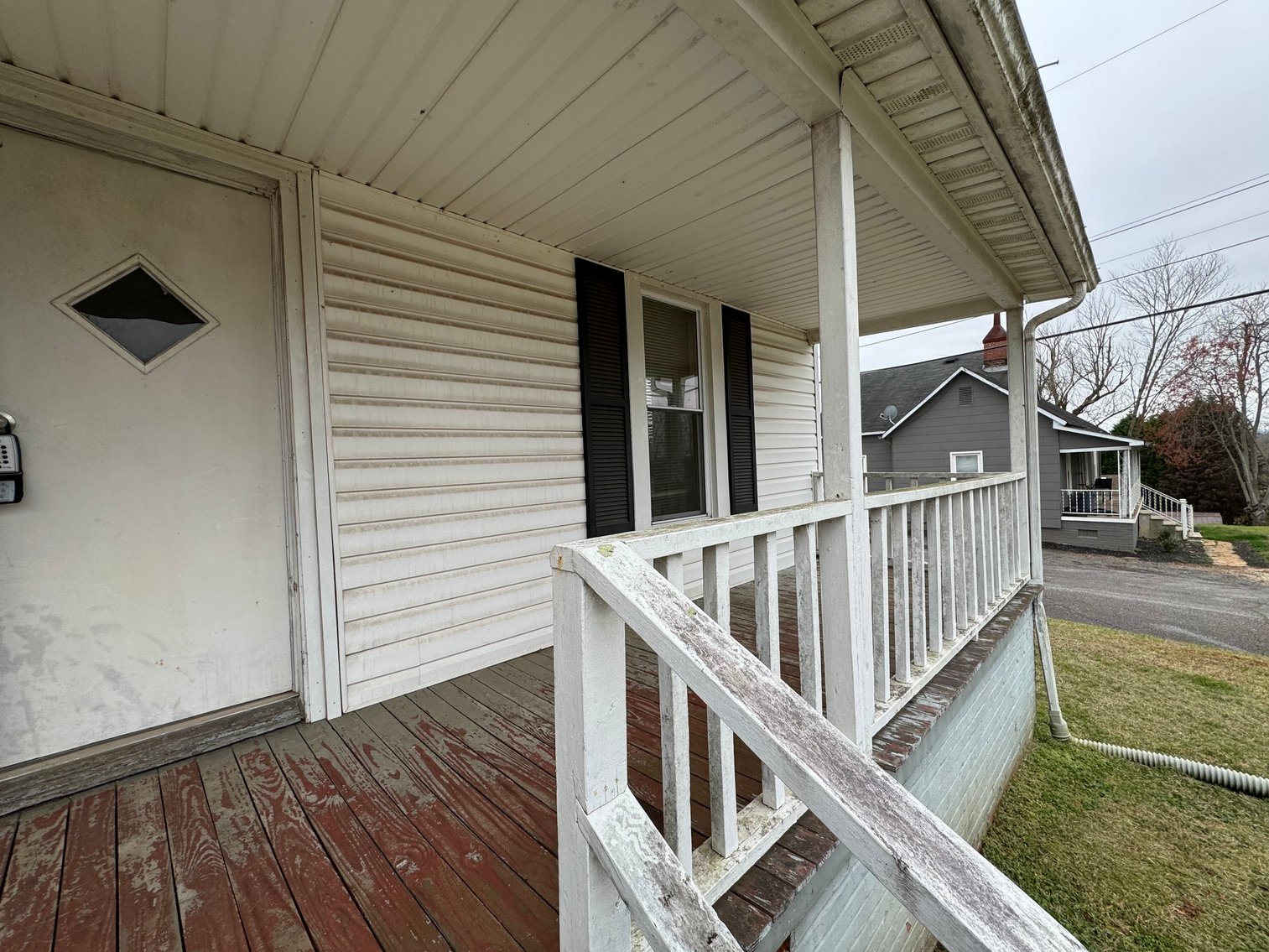 Hickory Home Auction