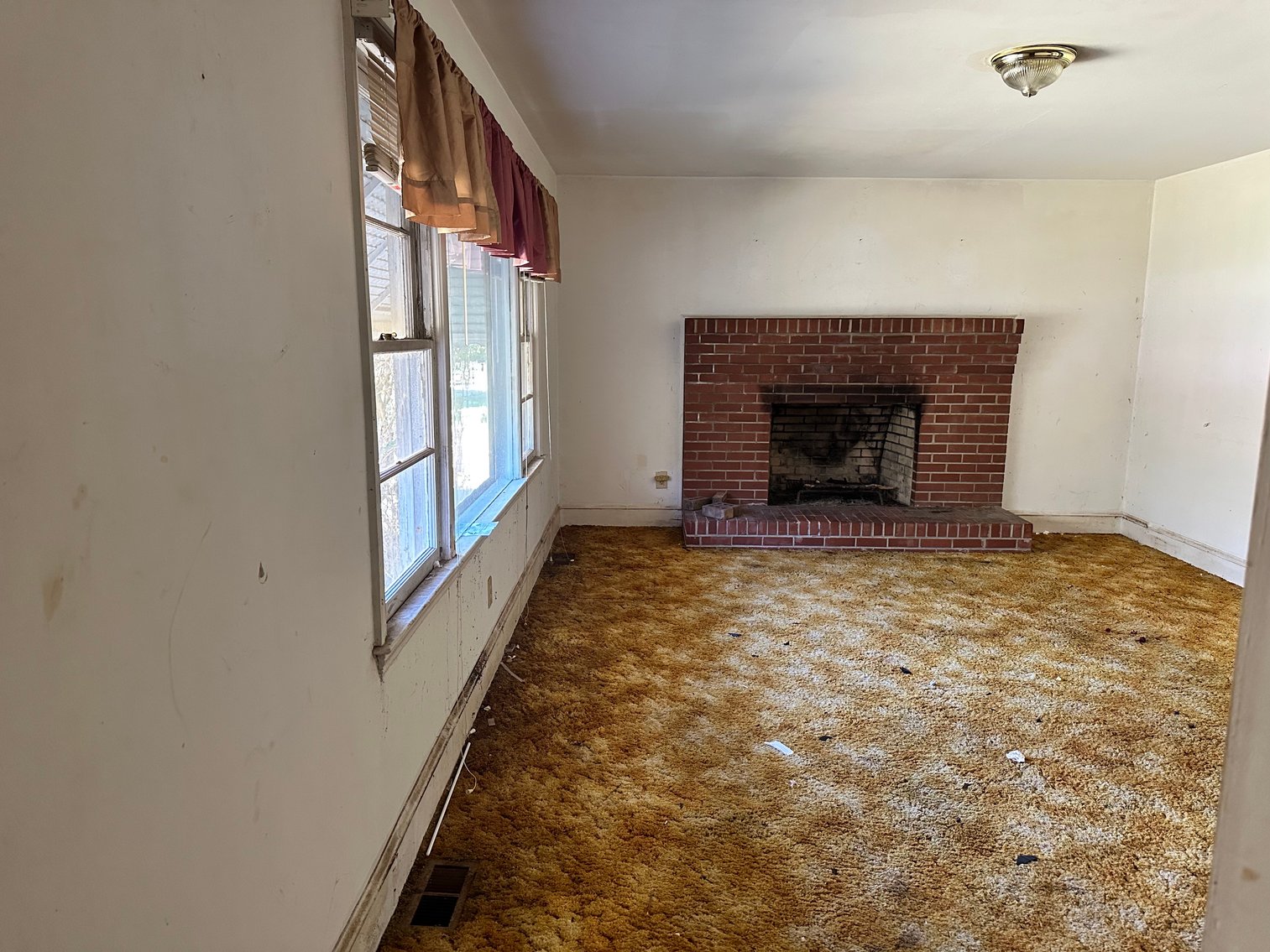 Downtown Wake Forest Investor's Special