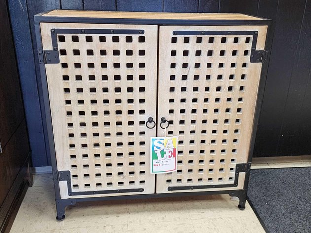 Image for Rominger Furniture Going Out of Business Auction