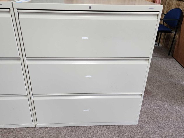 Image for Trophy House Treasures Auction