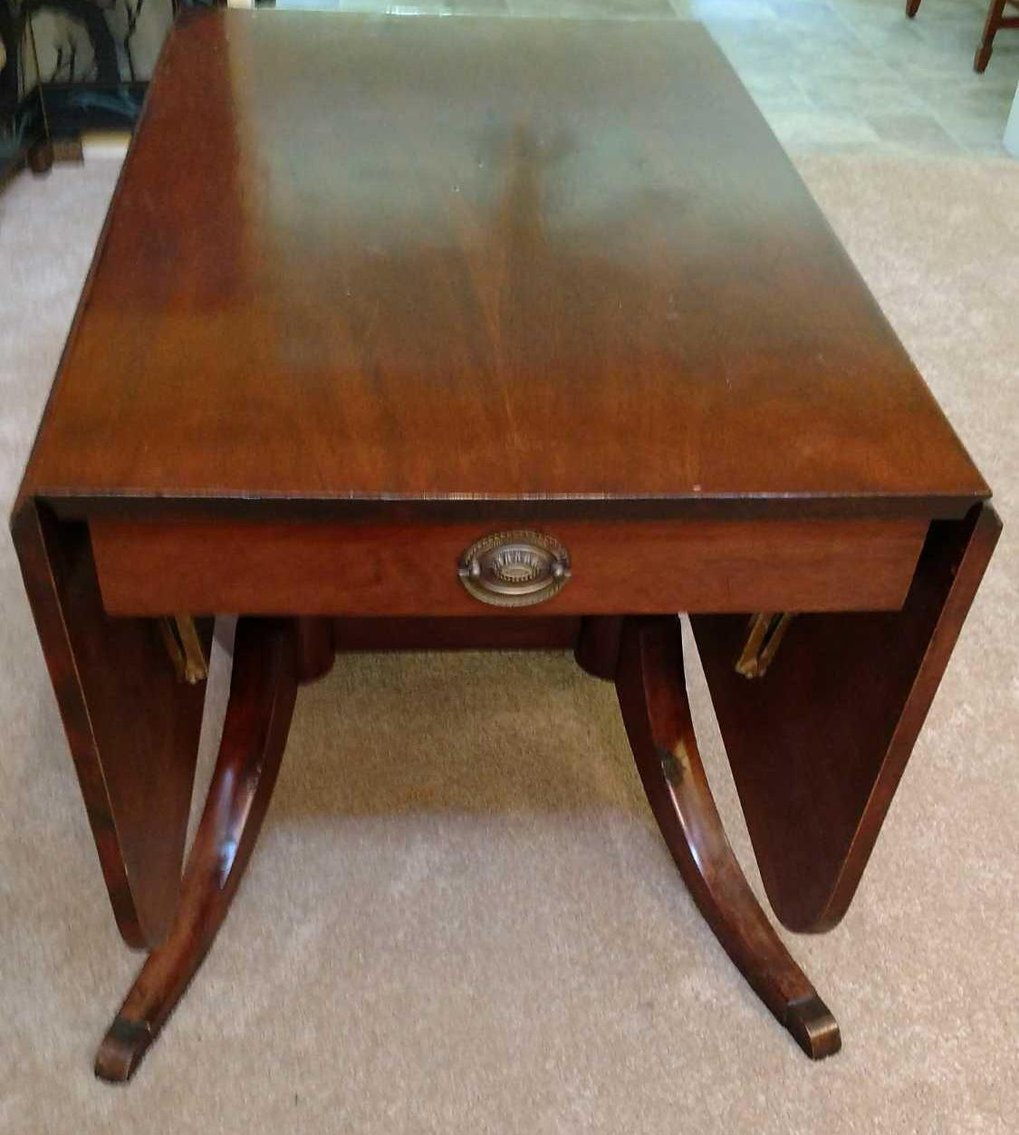 Estate of Rebecca Sholar Sawyer, Living