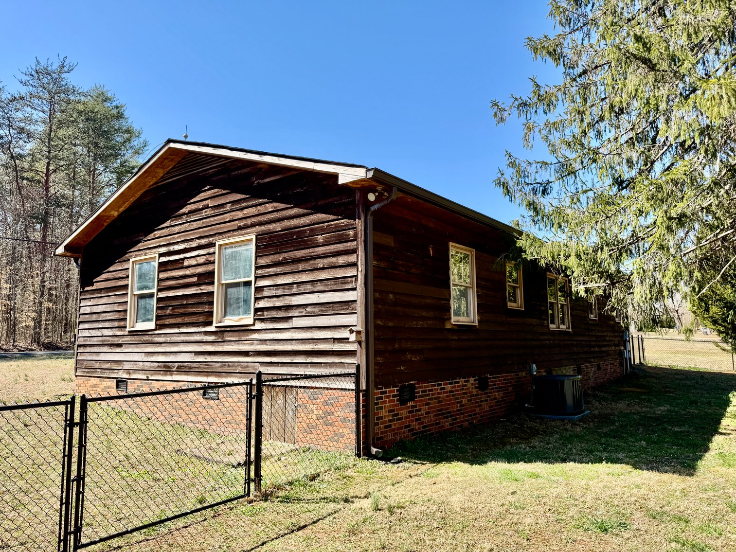 Cute Country Ranch in Statesville, NC