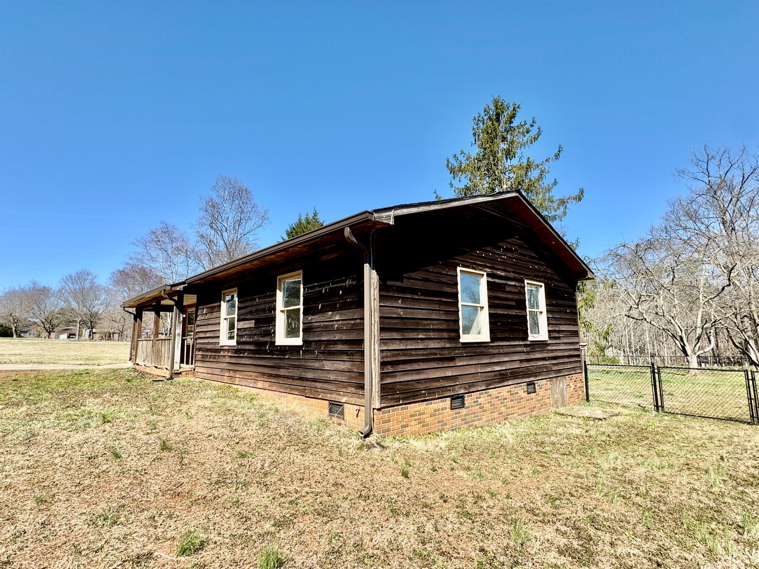 Cute Country Ranch in Statesville, NC