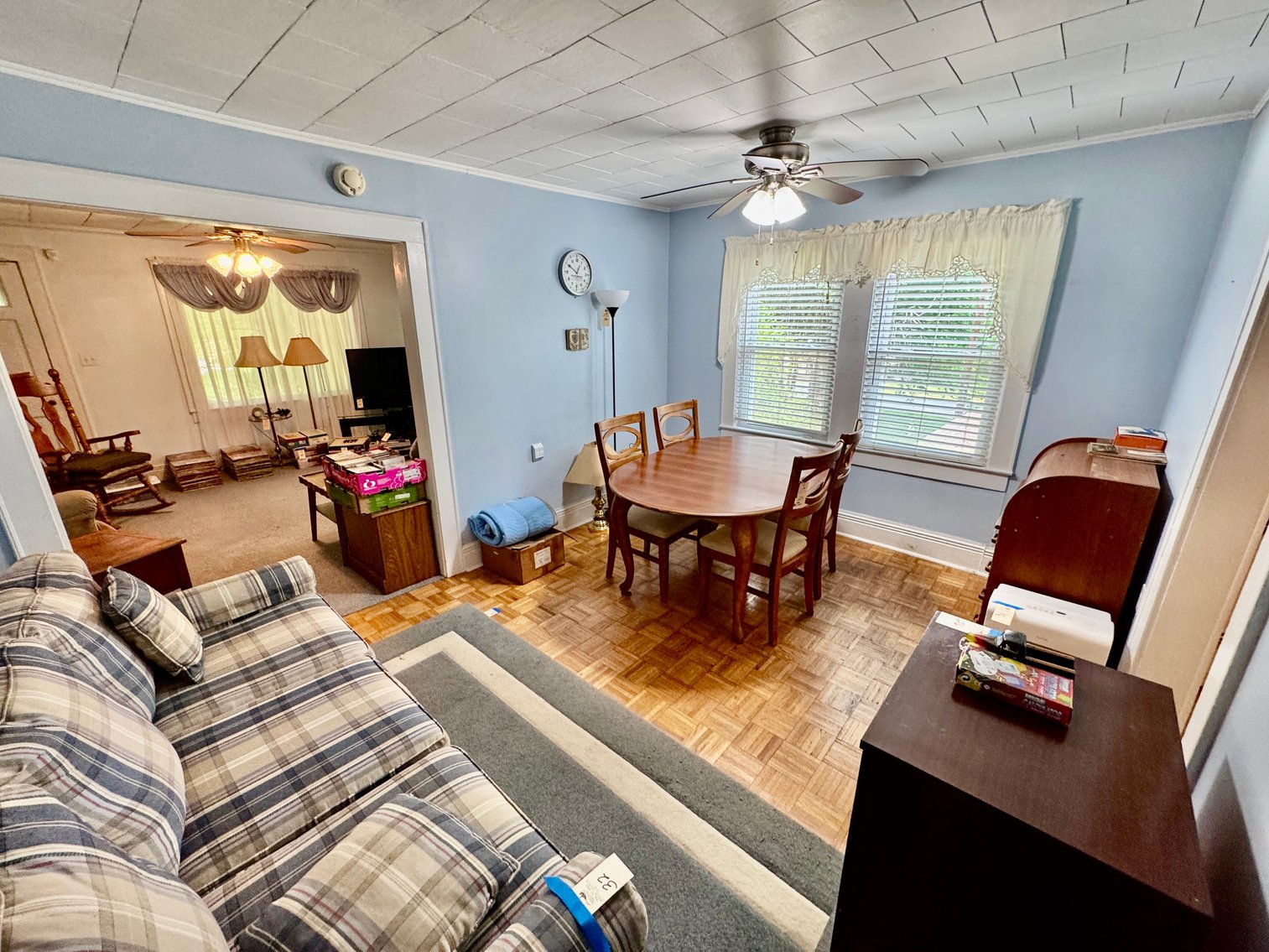 3 Homes + 5 Shops = 1 Special Auction with Endless Possibilities!