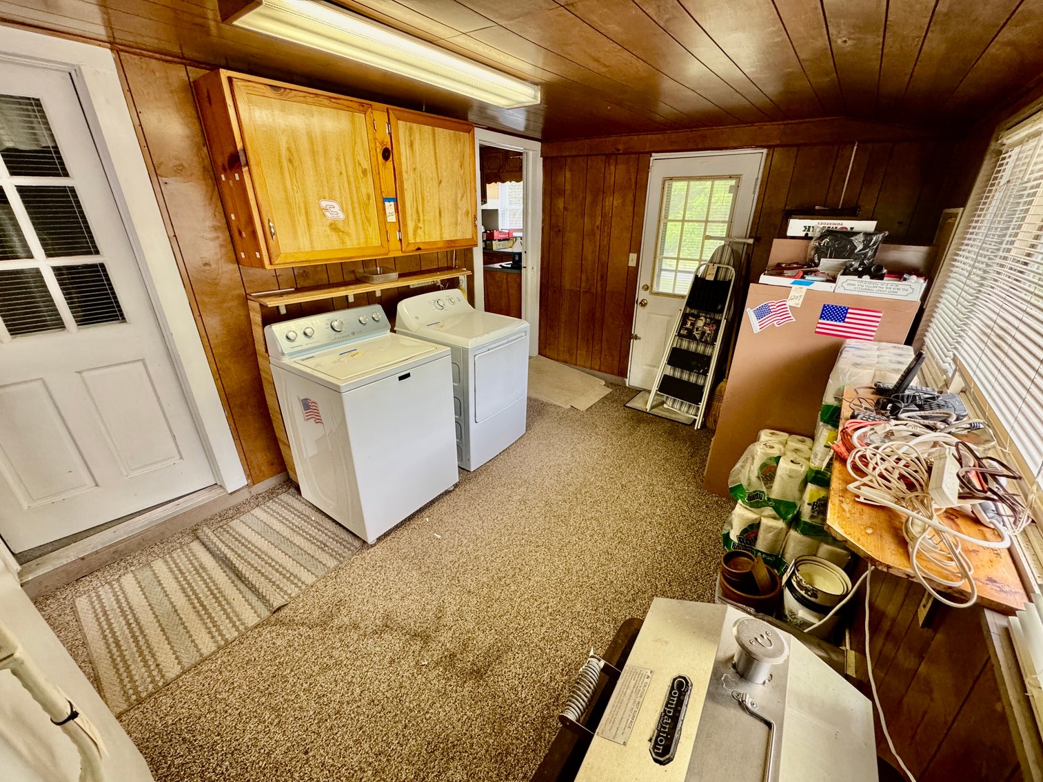 3 Homes + 5 Shops = 1 Special Auction with Endless Possibilities!