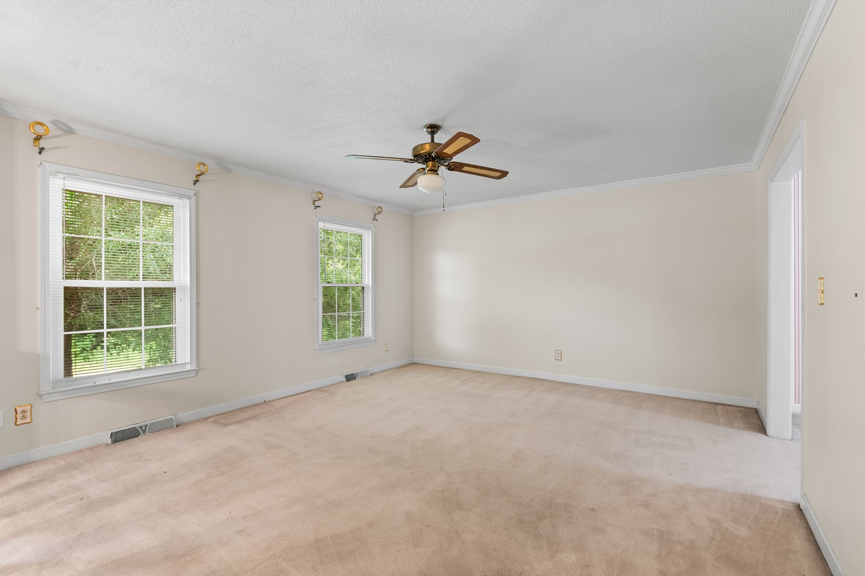 Charming Clemmons Home